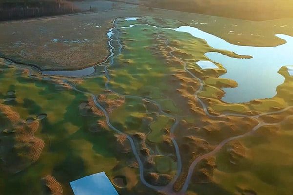 /wp-content/video/gallery/00000003_Golf_In_January.jpg